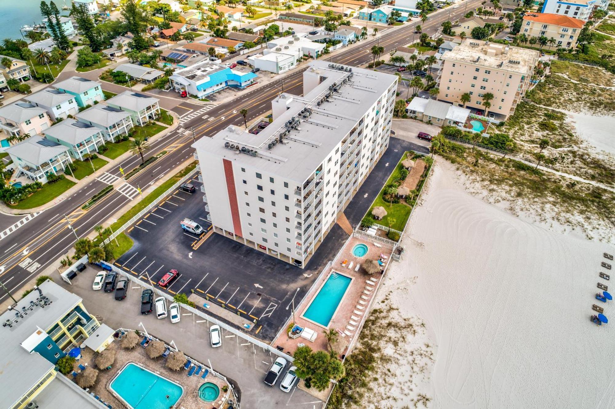Sea Breeze 401 Villa Сейнт Пийт Бийч Екстериор снимка